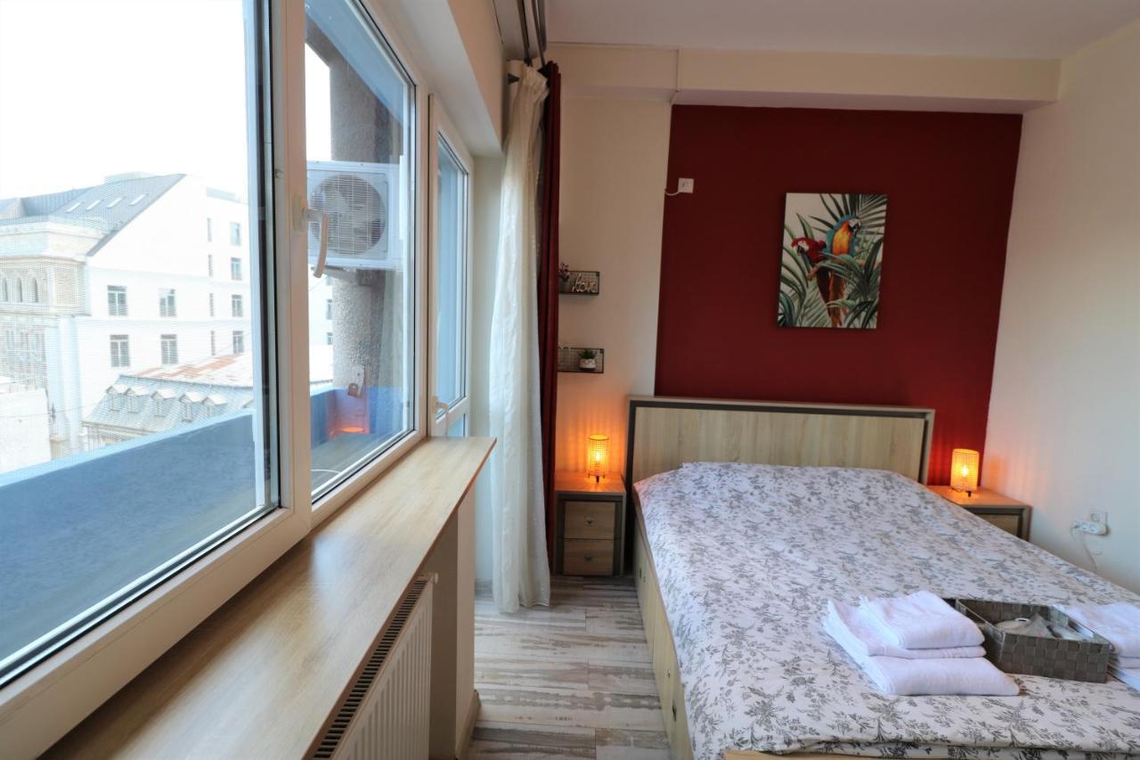Charming Cozy Apartment - Old Town - Free Minibar Bucarest Exterior foto