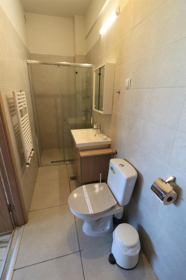 Charming Cozy Apartment - Old Town - Free Minibar Bucarest Exterior foto